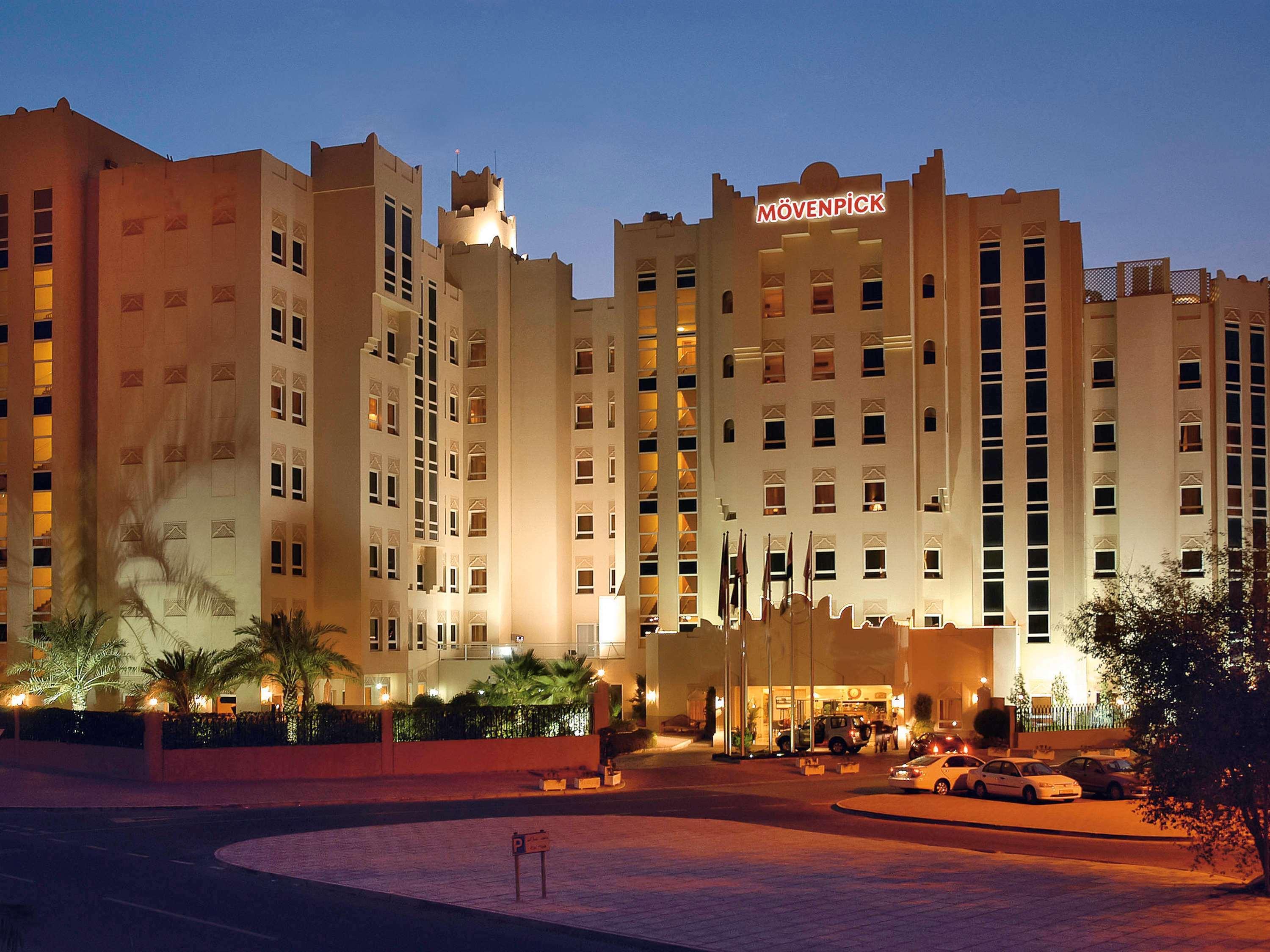 Moevenpick Hotel Doha Exterior foto